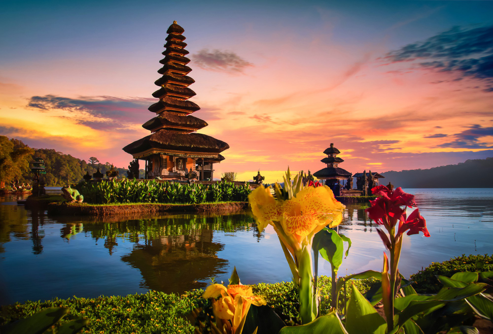 BALI AND GILI